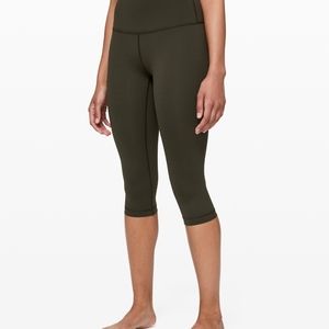 NWT Lululemon Wunder Under Highrise 17" Leggings